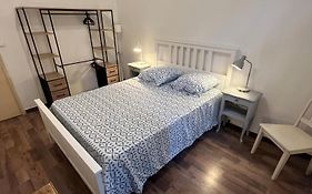 Chez Bedros